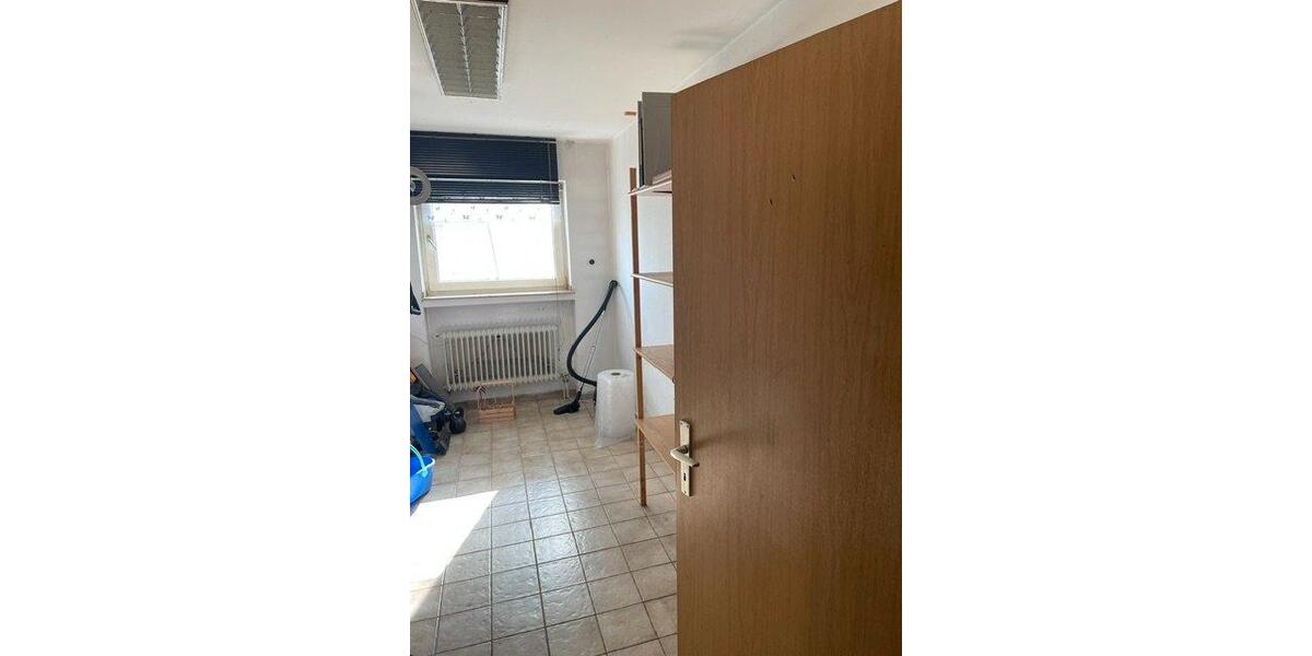 Etagenwohnung Wesel - 3 Zimmer, 83 m&sup2;, 110.000&euro; | Angebot:26951468