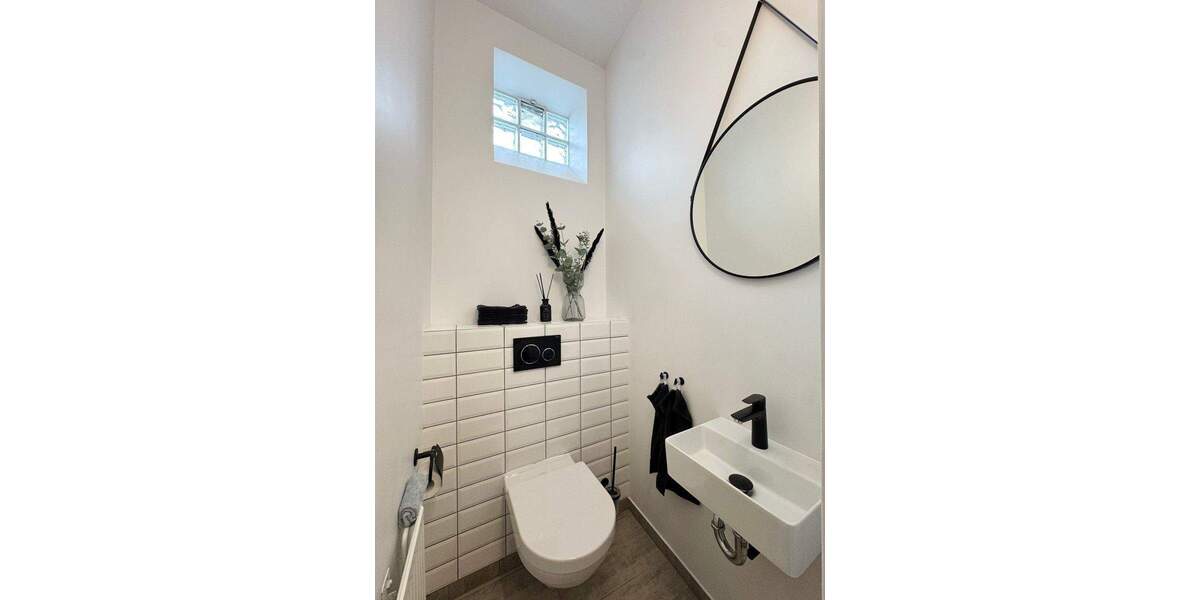 Gewerbeobjekt Timmendorfer Strand - 3 Zimmer, 74 m&sup2;, 1.450&euro; | Angebot:24970327