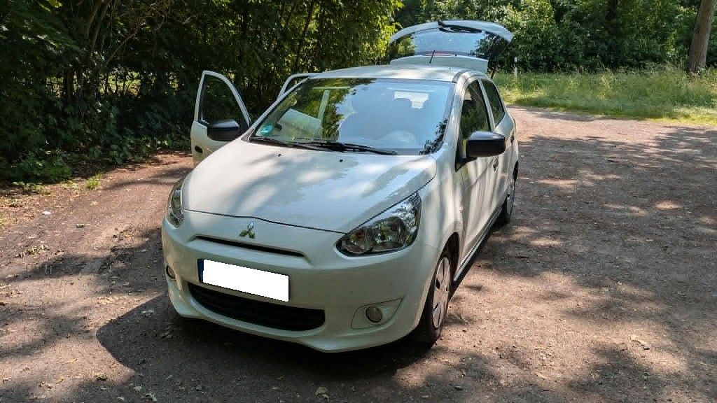 Mitsubishi Space Star 98.000 km 2.500 &euro; Leisnig 04703