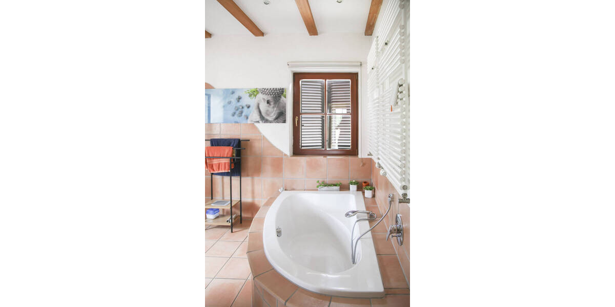 Einfamilienhaus Niederwerrn - 1 Zimmer, 339 m&sup2;, 1.190.000&euro; | Angebot:25774792