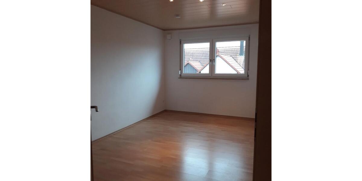 Erdgeschoßwohnung Weihenzell - 5 Zimmer, 145 m&sup2;, 1.050&euro; | Angebot:26394235