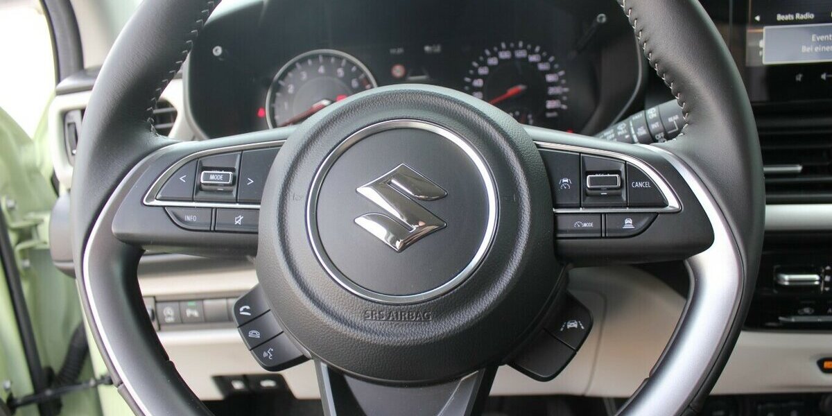 Suzuki Swift 1.2 Dualjet Hybrid 61 kW Comfort+ 9.800 km 16.990 &euro; Fürth 90763