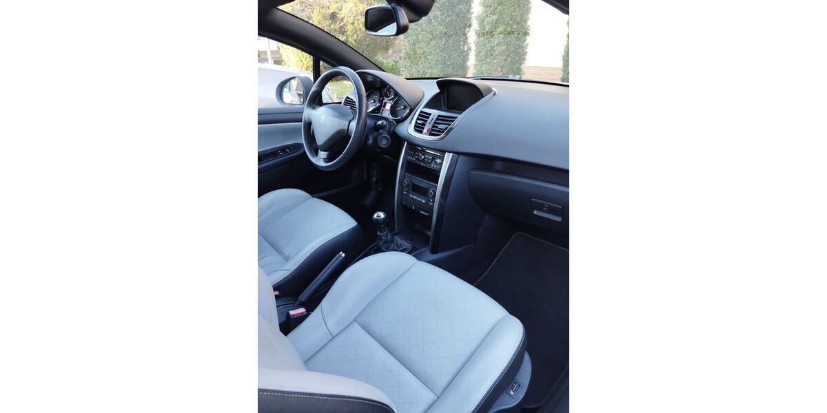 Peugeot 207 102.302 km 6.500 &euro; Einhausen 64683