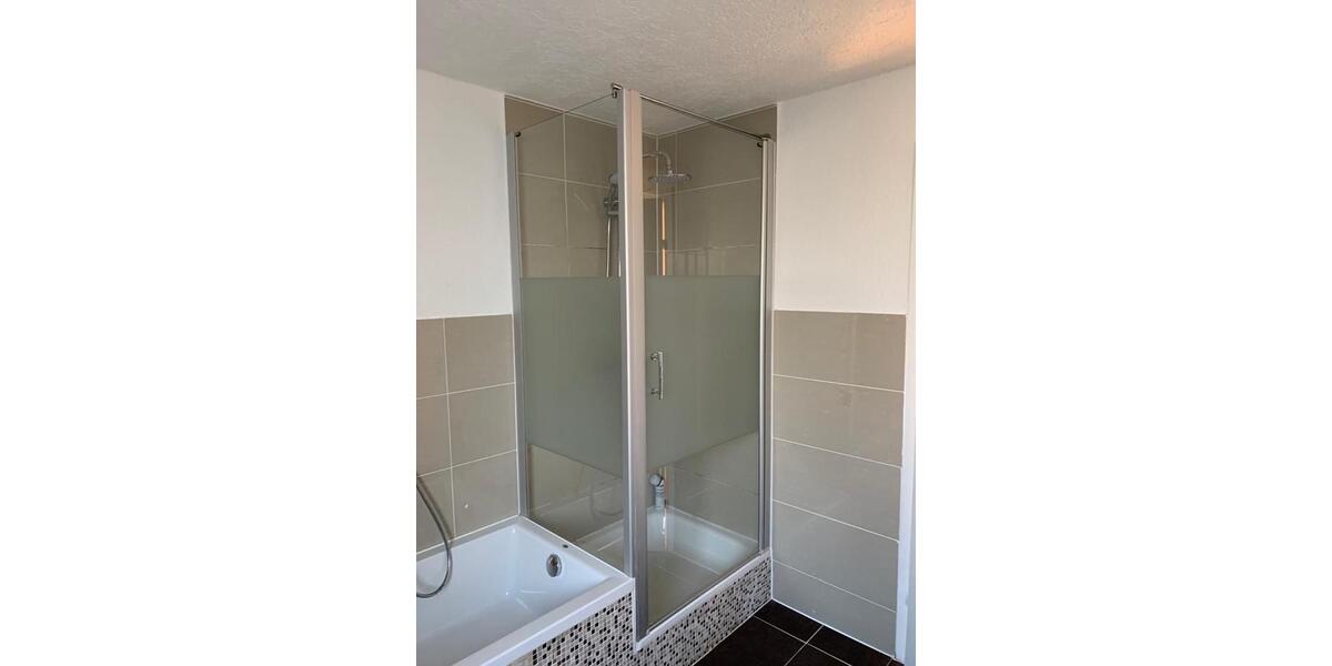 Erdgeschoßwohnung Öhringen - 4.5 Zimmer, 90 m&sup2;, 1.200&euro; | Angebot:26268858