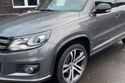 VW Tiguan 122.800 km 15.990 &euro; Rheda-Wiedenbrück 33378