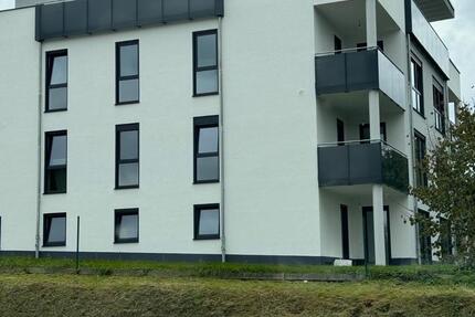 Haus Bad Soden-Salmünster Salmünster - 4 Zimmer, 150 m&sup2;, 2.100&euro; | Angebot:24652509