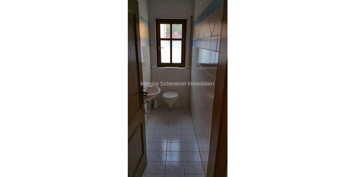 Etagenwohnung Georgensgmünd - 4 Zimmer, 96 m&sup2;, 285.000&euro; | Angebot:25727171