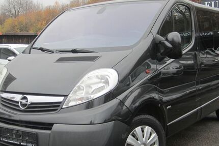 Opel Vivaro 332.000 km 8.990 &euro; Osterode am Harz 37520