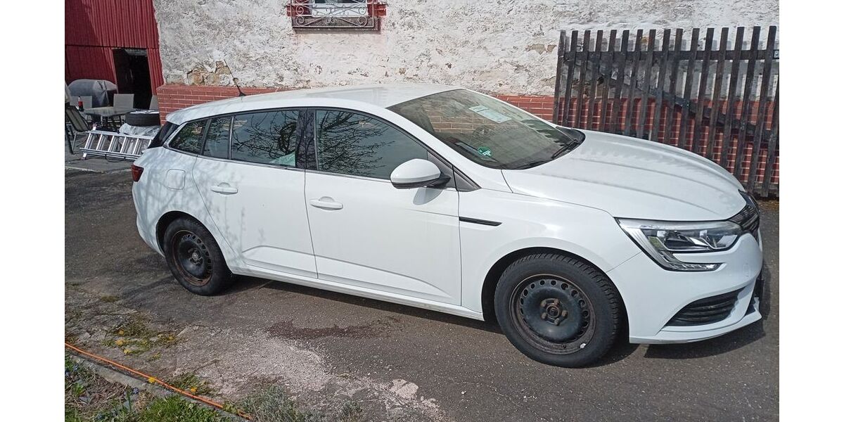 Renault Megane 140.000 km 7.599 &euro; Mogendorf 56424