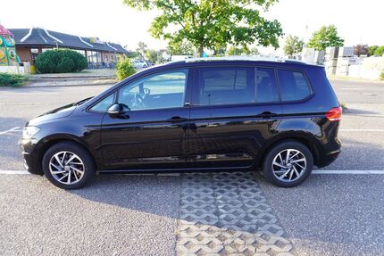 VW Touran 121.812 km 13.900 &euro; Leipzig 04178
