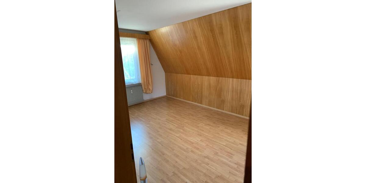 Maisonettenwohnung Albstadt - 5 Zimmer, 130 m&sup2;, 900&euro; | Angebot:26341218