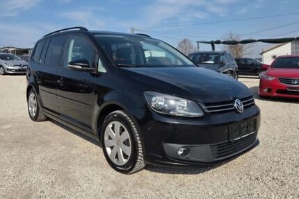 VW Touran 245.000 km 9.600 &euro; Escheburg 21039