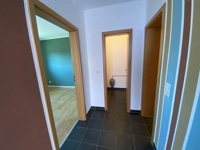 Mehrfamilienhaus, Wohnhaus Gillenfeld - 3 Zimmer, 65 m&sup2;, 570&euro; | Angebot:26026962