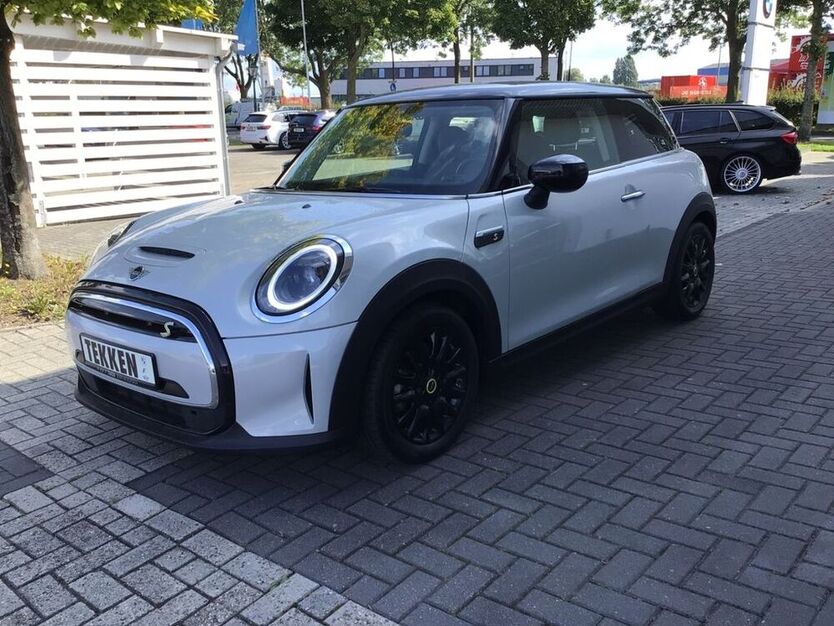 Cooper SE