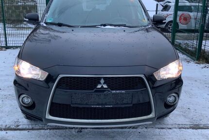 Mitsubishi Outlander 217.618 km 4.450 &euro; Frankfurt am Main 60486