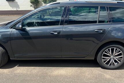 VW Golf 214.000 km 10.000 &euro; Zülpich 53909