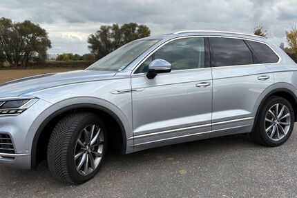VW Touareg 55.000 km 40.199 &euro; Eschweiler 52249