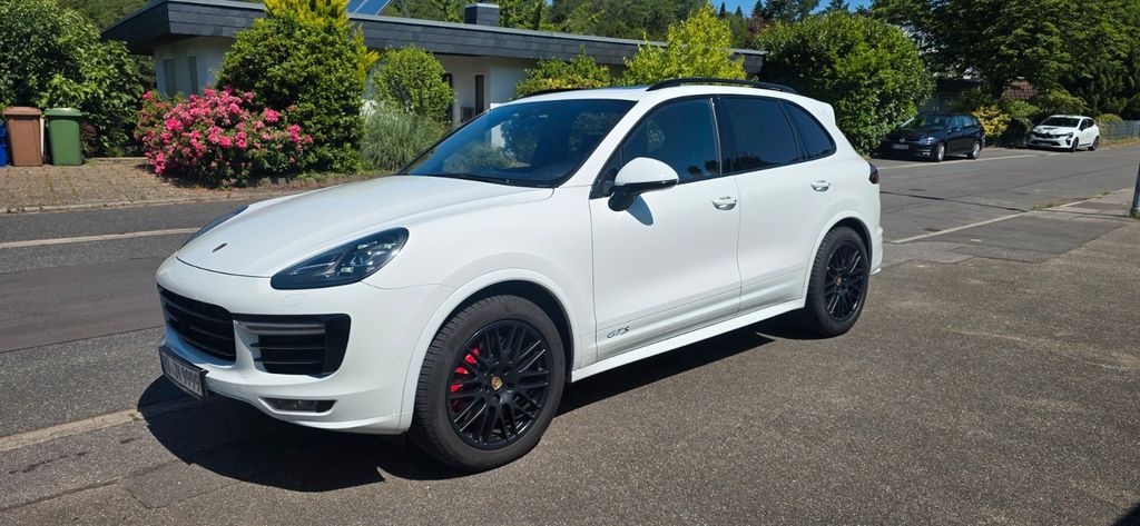 Porsche Cayenne 161.882 km 35.999 &euro; Leimen 69181
