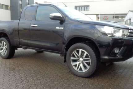 Toyota Hilux 103.500 km 33.300 &euro; Bergisch Gladbach 51469