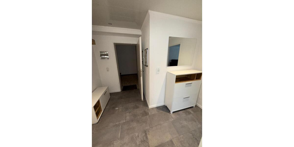 Diese helle 2-Zimmer-Wohnung in Herzogenrath-Kohlscheid bietet au 2 zimmer
