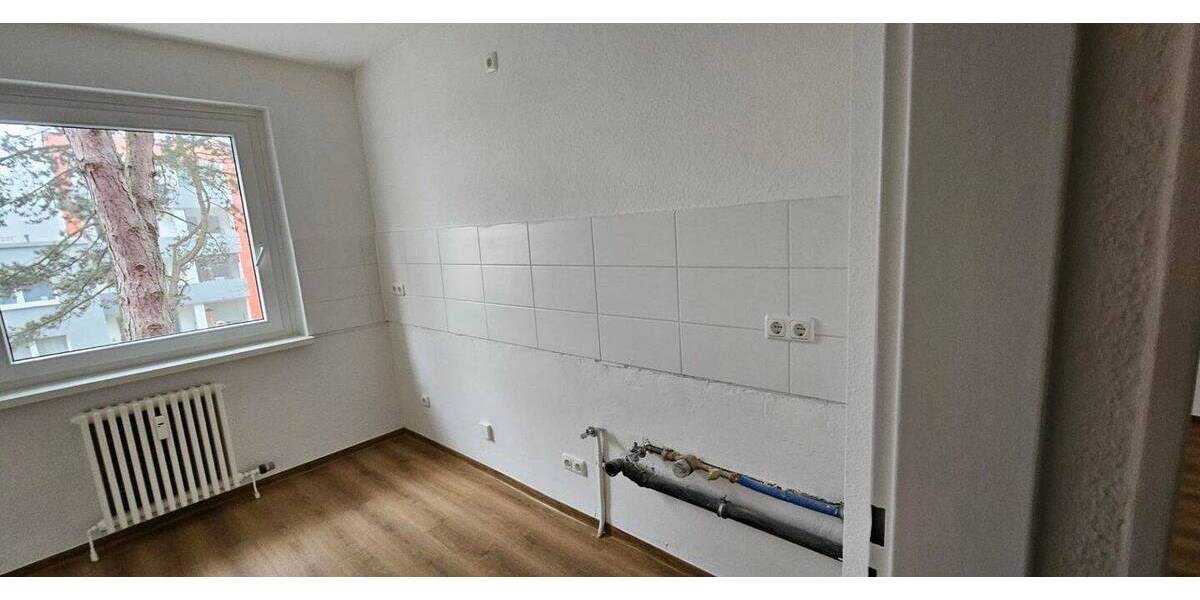 Etagenwohnung Wiesbaden Dotzheim - 3 Zimmer, 67 m&sup2;, 790&euro; | Angebot:25970830