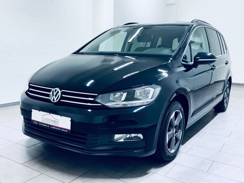 VW Touran 129.000 km 17.480 € Eichenzell 36124