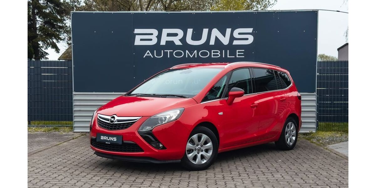 Opel Zafira Tourer 103.901 km 9.490 &euro; Lübeck 23560
