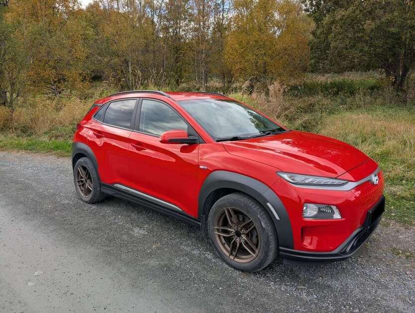 Hyundai KONA 119.800 km 16.490 € Plauen 08523