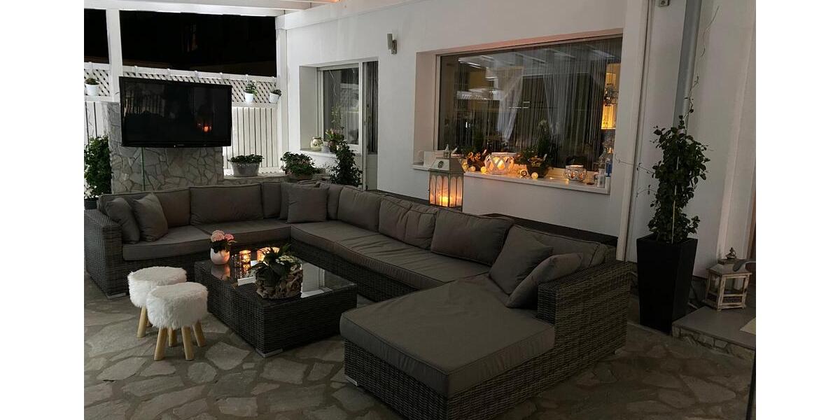 Reihenhaus Köln Mülheim - 8 Zimmer, 220 m&sup2;, 1.300.000&euro; | Angebot:26007696