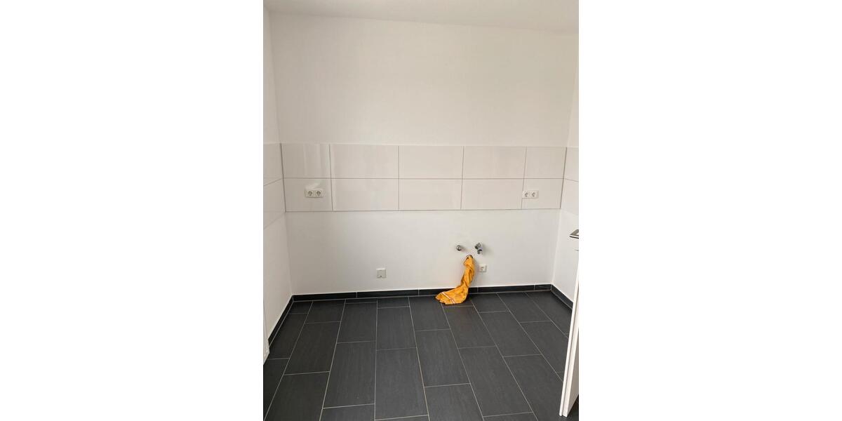 Dachgeschoßwohnung Wilhelmshaven - 2 Zimmer, 71 m&sup2;, 720&euro; | Angebot:26050968