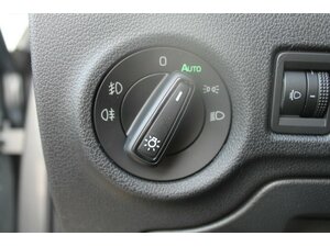 Skoda Fabia TSi DSG Alu AHK Klima Kamera SOFORT !!!!! 10 km 23.395 € Bonn 53225