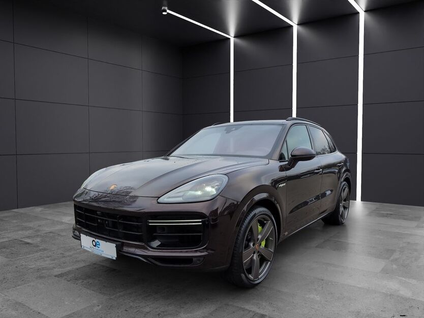 Porsche Cayenne 42.995 km 105.950 € Hamm 59075