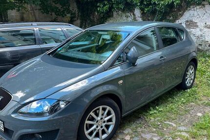 Seat Leon 128.000 km 3.100 &euro; Flensburg 24939