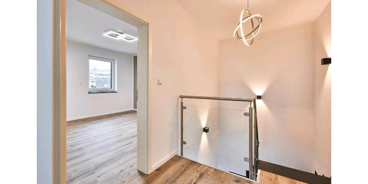 Doppelhaushälfte Meschede - 5 Zimmer, 140 m&sup2;, 1.580&euro; | Angebot:26481040