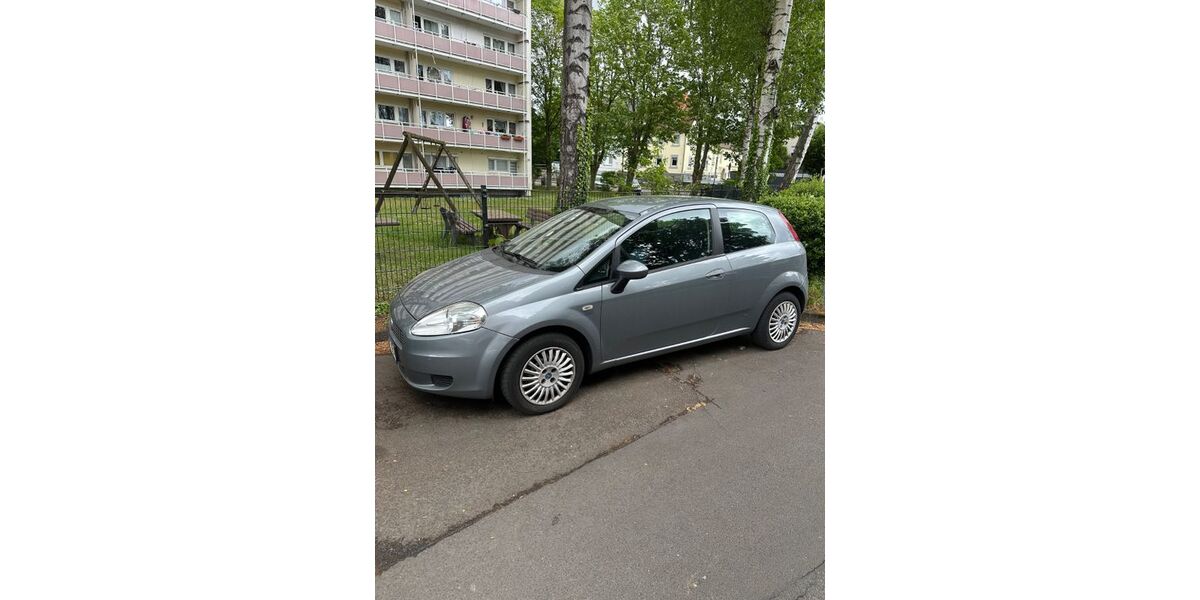 Fiat Punto 184.000 km 1.400 &euro; Eschborn 65760