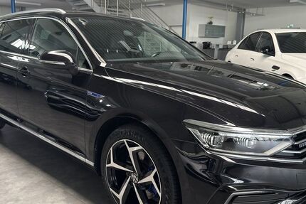VW Passat Variant 94.459 km 23.699 &euro; Groß-Umstadt 64823