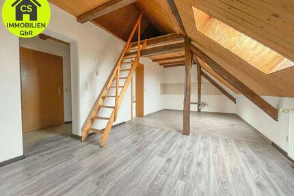Dachgeschoßwohnung + Garten + Garage + Küche