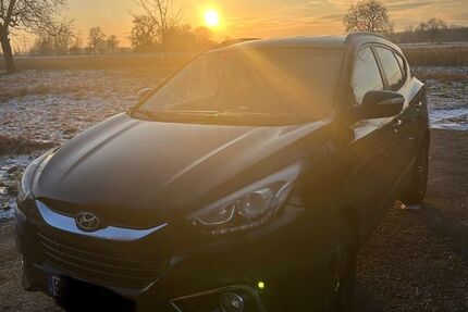 Hyundai ix35 104.000 km 9.500 &euro; Elchesheim-Illingen 76477