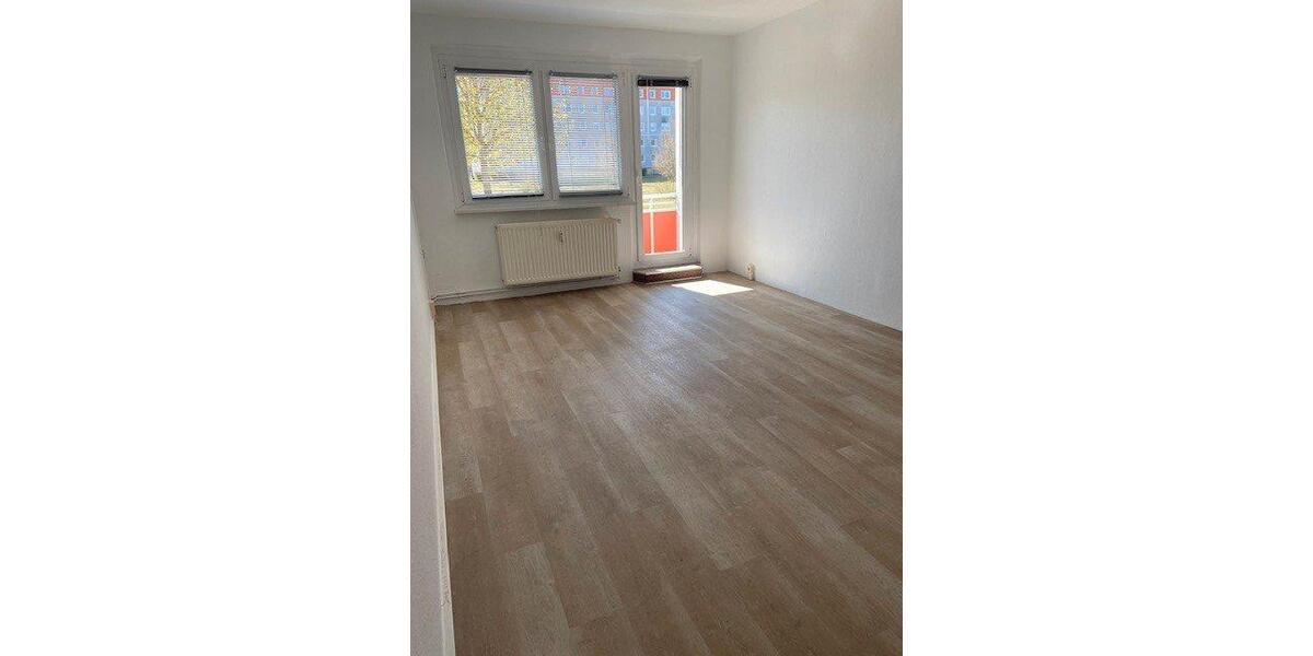Etagenwohnung Torgelow - 3 Zimmer, 67 m&sup2;, 346&euro; | Angebot:26456348