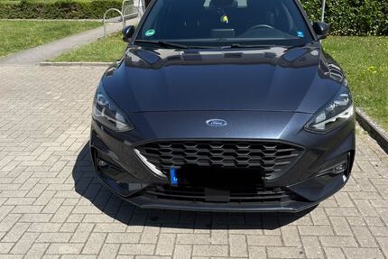 Ford Focus 44.000 km 16.500 &euro; Bremen 28755