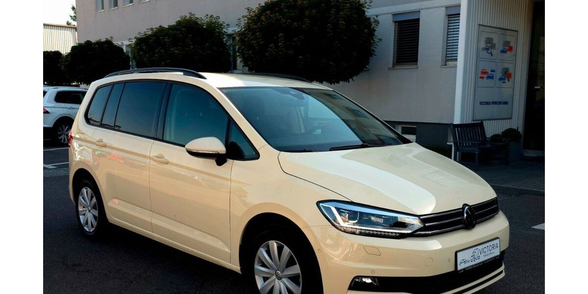 VW Touran 35.800 km 27.900 &euro; Leipzig 04319