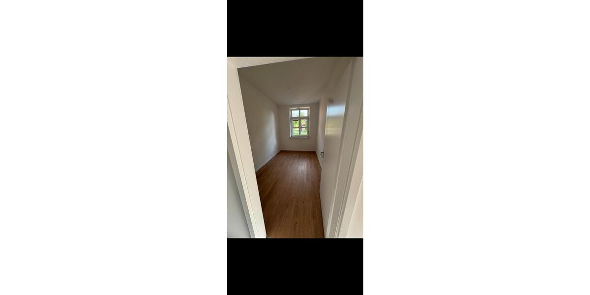 Erdgeschoßwohnung Boizenburg/Elbe Elbe - 4 Zimmer, 126 m&sup2;, 1.600&euro; | Angebot:25513151