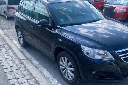 VW Tiguan 161.000 km 4.990 &euro; Fürth 90763