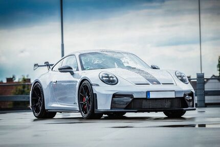 Porsche 992 2.900 km 259.000 &euro; Ingolstadt 85053