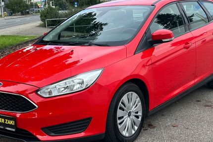Ford Focus 153.022 km 4.950 € Tuttlingen 78532