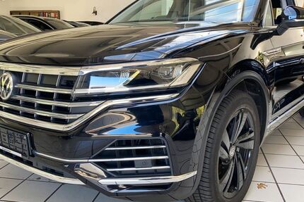 VW Touareg 92.537 km 37.500 &euro; Großefehn 26629