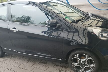 Kia Picanto 104.000 km 4.800 &euro; Wipperfürth 51688