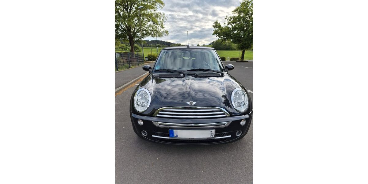 Mini Cooper Cabrio 98.000 km 6.800 &euro; Biebertal 35444