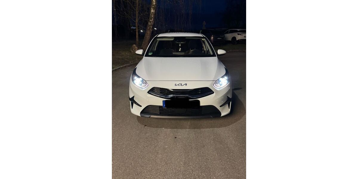 Kia ceed / Ceed 48.000 km 17.200 &euro; Höchstädt 89420