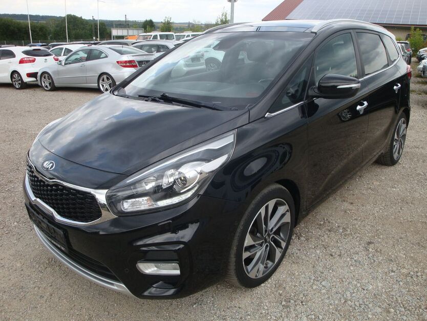 Kia Carens 107.617 km 11.950 € Neufahrn 84088